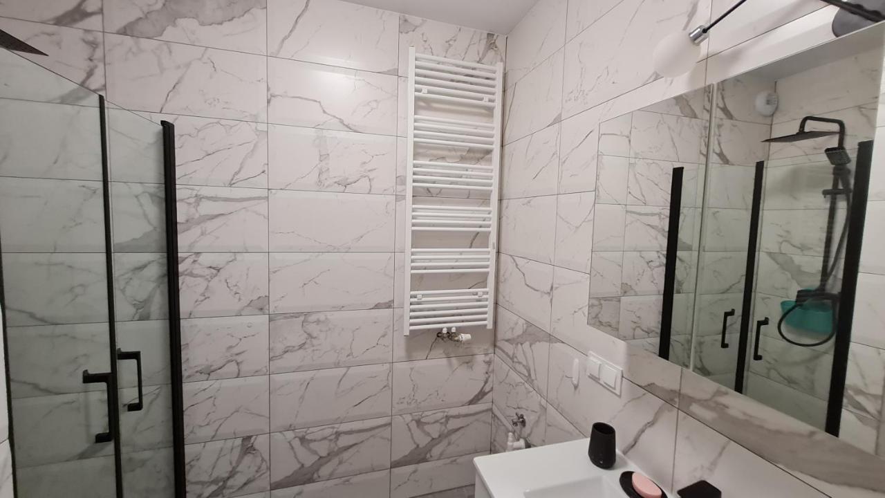 ילנייה גורה Apartament Cieplice One מראה חיצוני תמונה